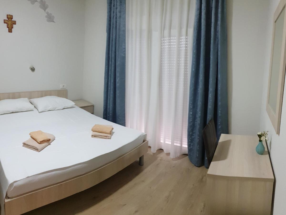 Pansion Matija Bed & Breakfast Međugorje Екстериор снимка