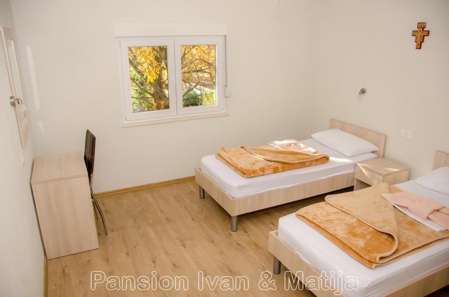 Pansion Matija Bed & Breakfast Međugorje Екстериор снимка